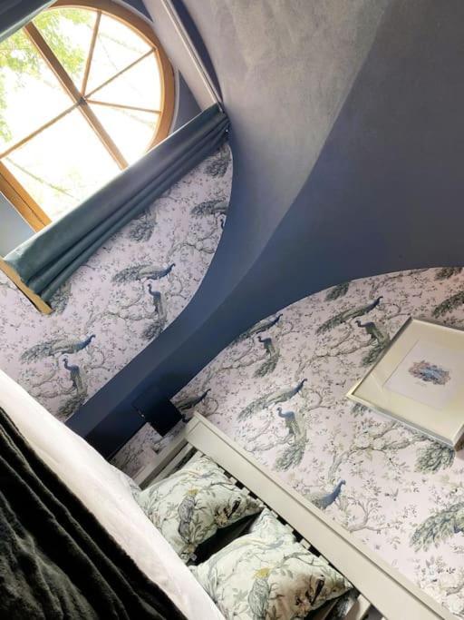 Stay In A Castle! Unique & Luxurious Historical Apartment, Self Contained, Free Parking & Wi-Fi Честер Экстерьер фото